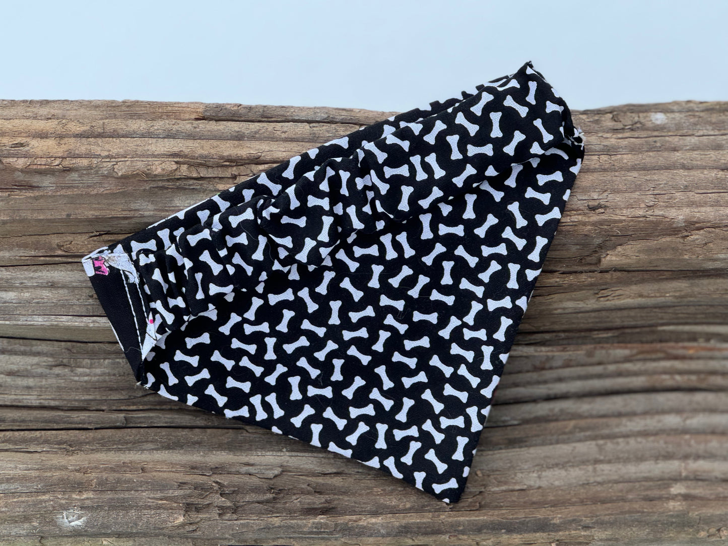 Black and white dogs and bones bandana
